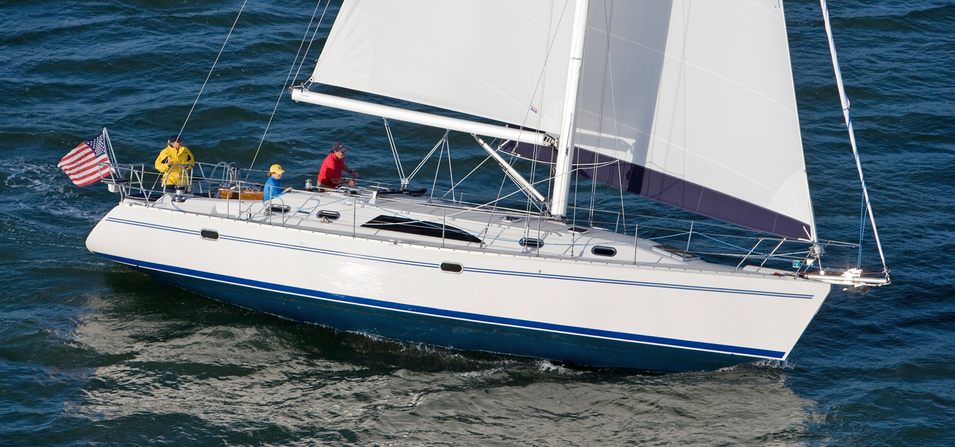 Catalina 445 sailing